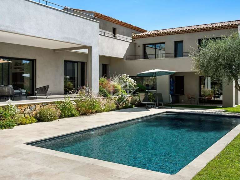 Villa Le Rouret - 4 chambres - 195m²