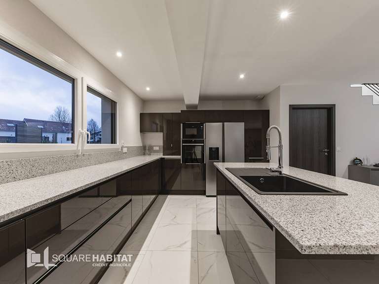 Maison Le Russey - 4 chambres - 140m²