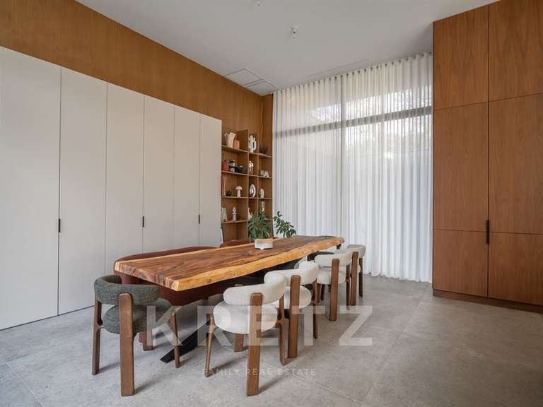 Maison Le Taillan-Médoc - 6 chambres - 405m²