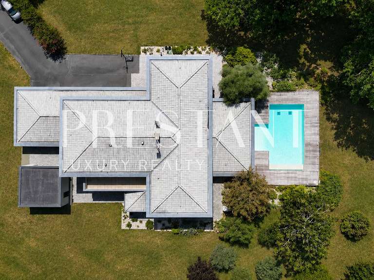 House Le Taillan-Médoc - 5 bedrooms - 385m²