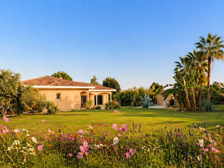 Villa Le Taillan-Médoc - 3 chambres - 200m²