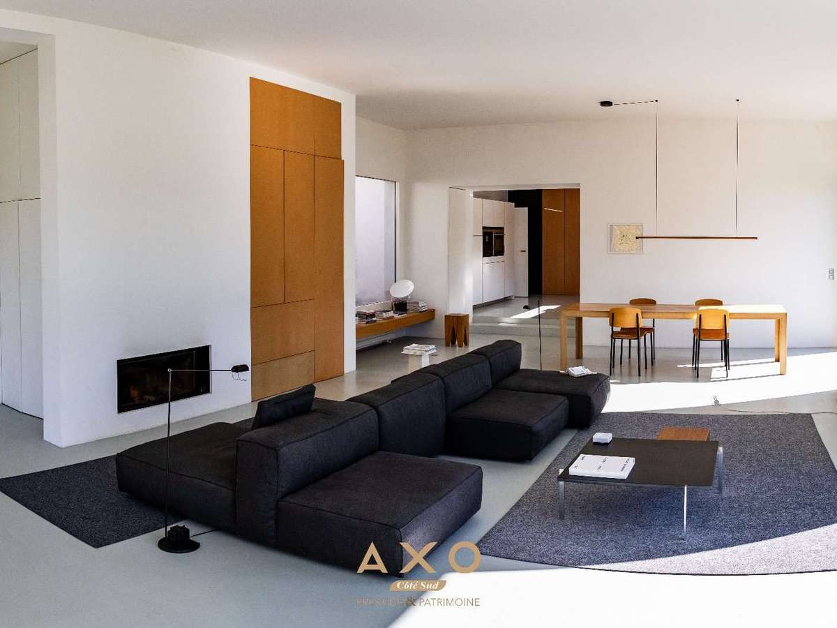 House Le Tholonet