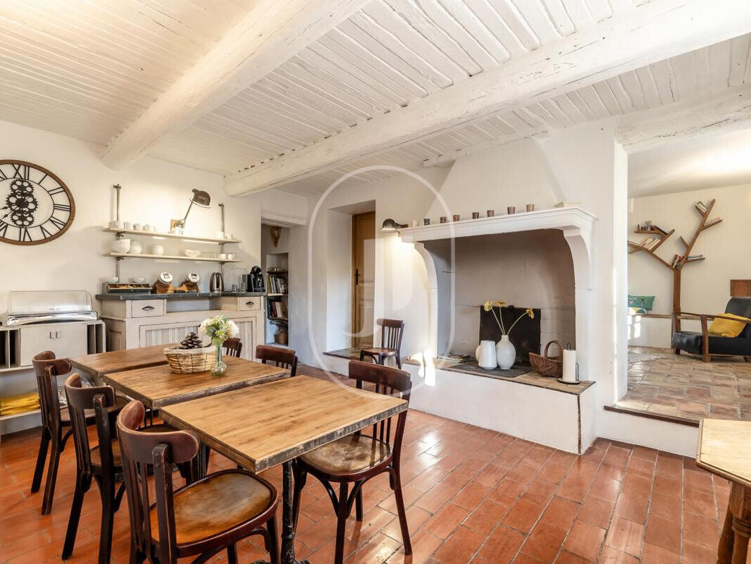 Maison Le Thor