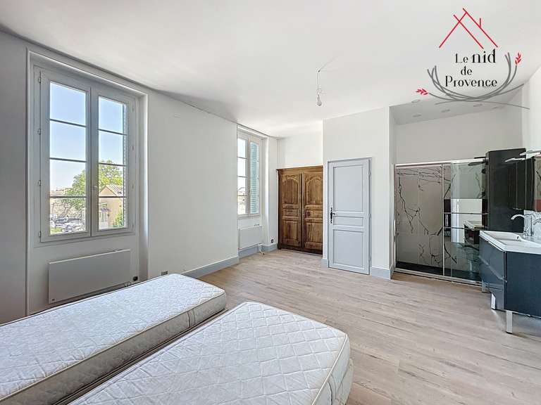 Maison Le Thor - 5 chambres - 192m²