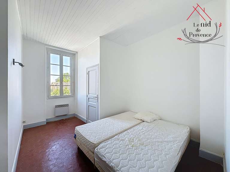 Maison Le Thor - 5 chambres - 192m²