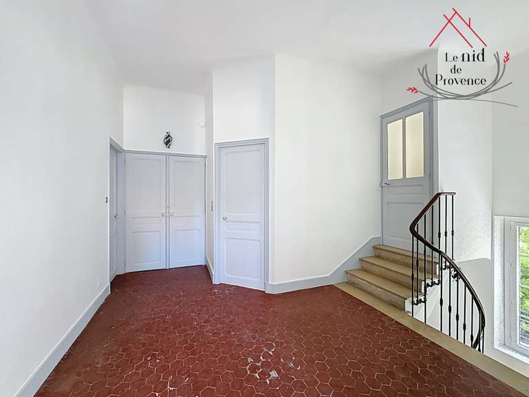 Maison Le Thor - 5 chambres - 192m²