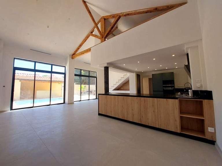 Maison Le Thor - 3 chambres - 150m²