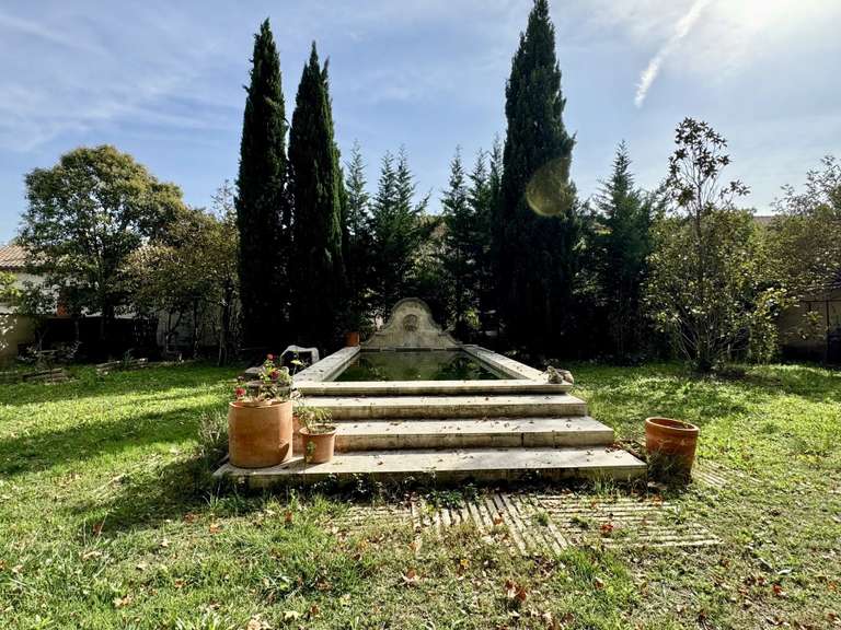 Maison Le Thor - 4 chambres - 325m²