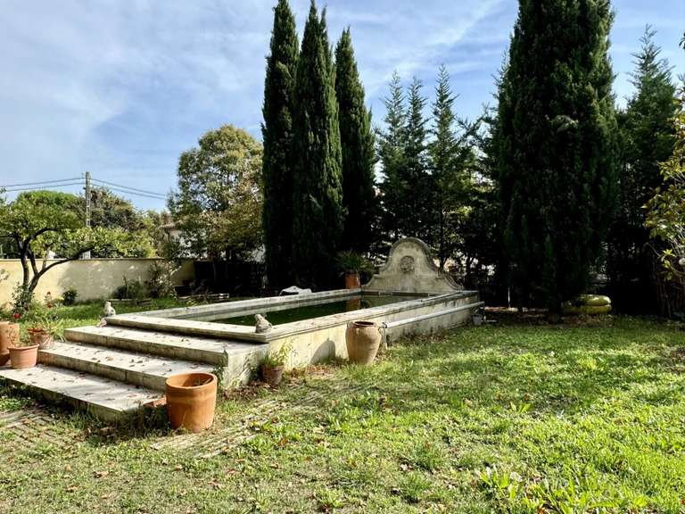 Maison Le Thor - 4 chambres - 325m²