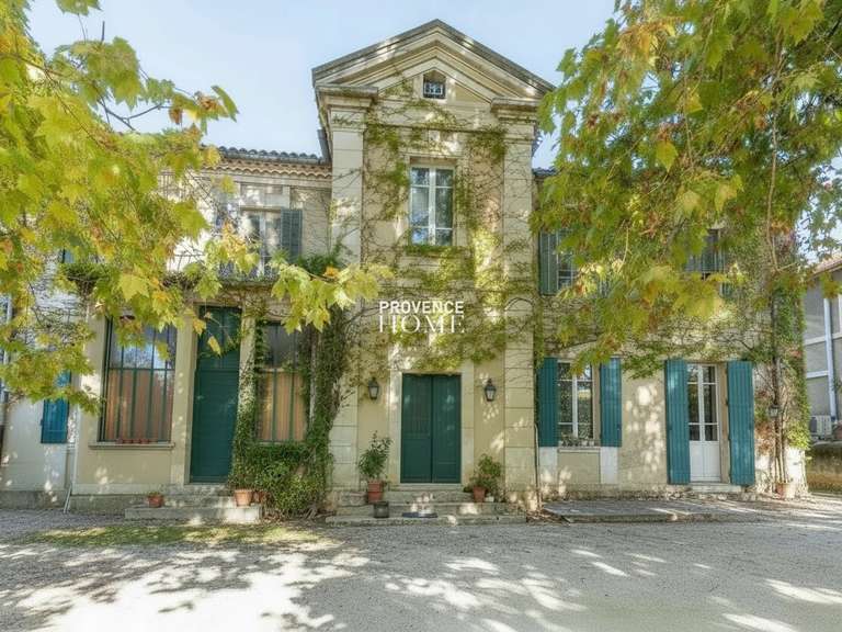 Maison Le Thor - 5 chambres - 272m²