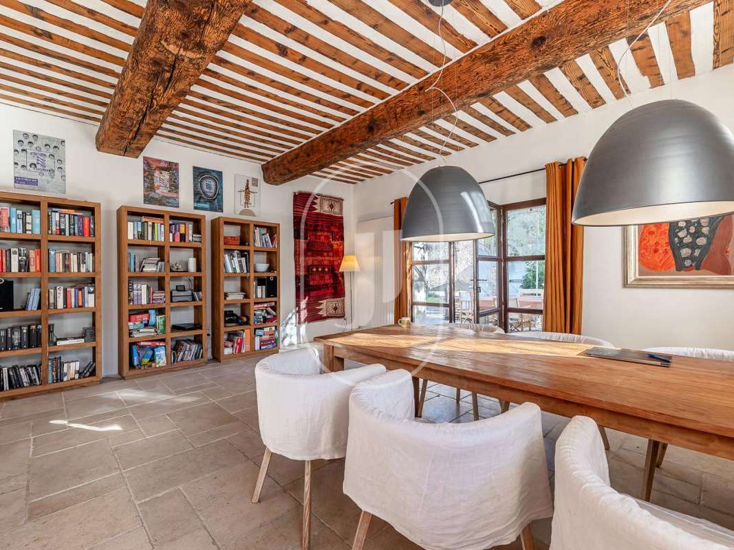 Maison Le Thor