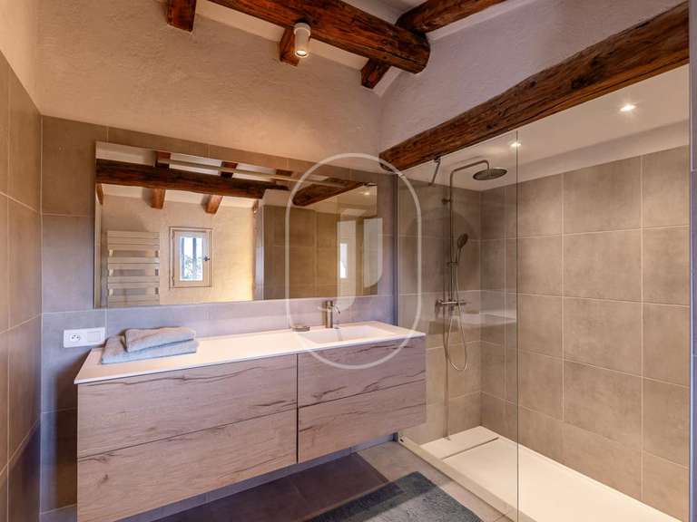 Maison Le Thor - 3 chambres - 177m²