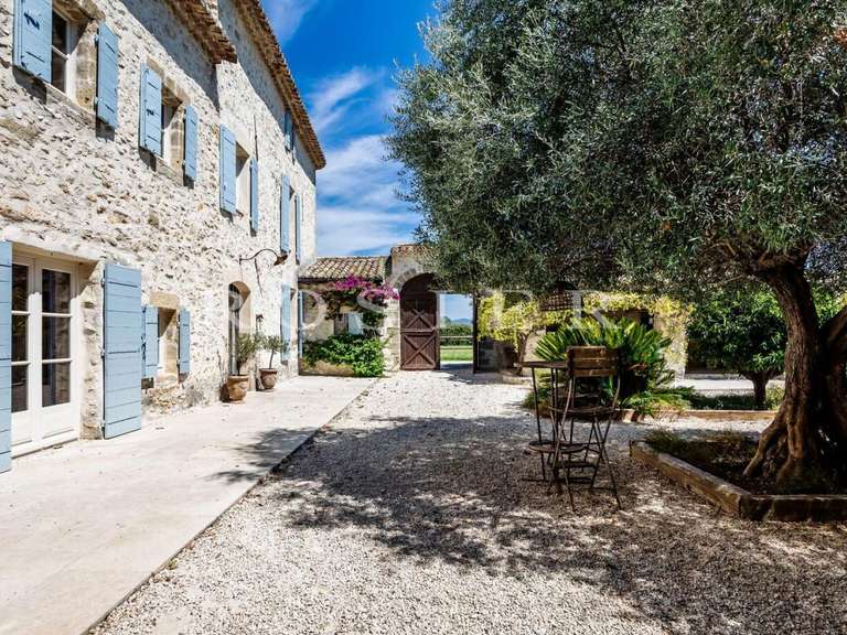 Maison Le Thor - 4 chambres - 300m²