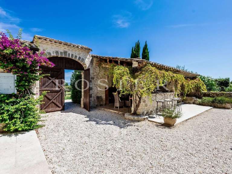 Maison Le Thor - 4 chambres - 300m²