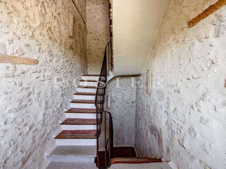 Maison Le Thor - 4 chambres - 300m²