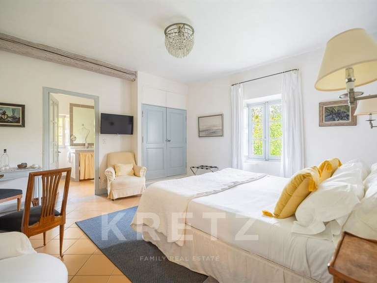 Maison Le Thor - 1313m²