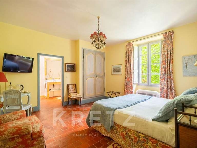 Maison Le Thor - 1313m²