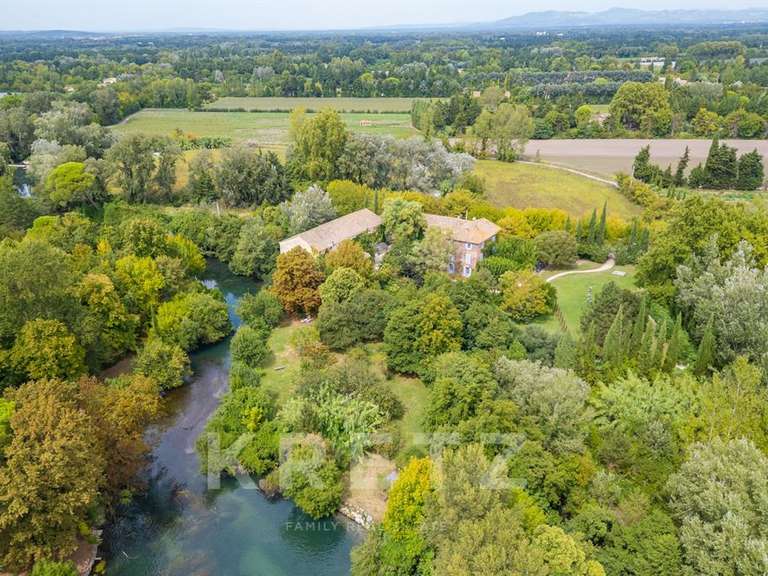 Maison Le Thor - 1313m²