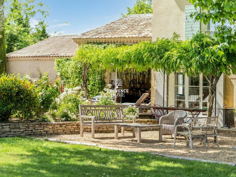Propriété Le Thor - 6 chambres - 4040m²