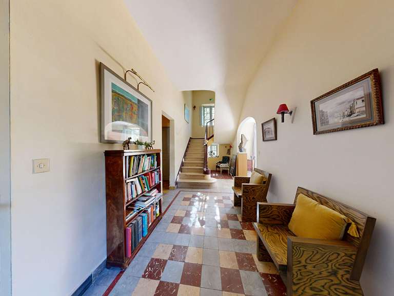 Propriété Le Thor - 16 chambres - 1000m²
