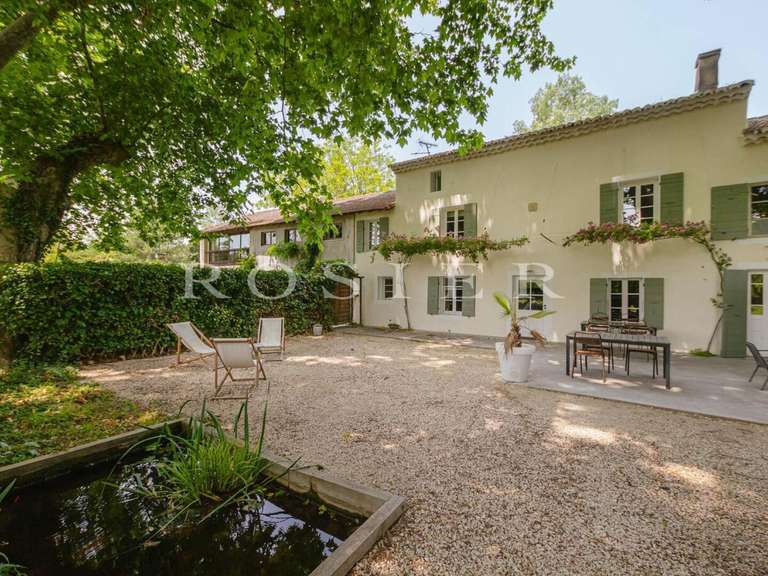 Villa Le Thor - 9 chambres - 528m²