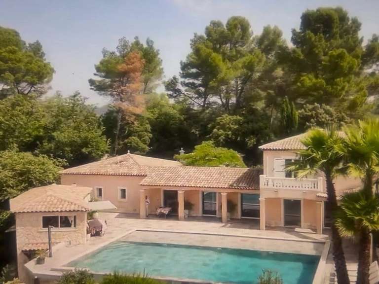 Maison Le Thoronet - 6 chambres - 235m²