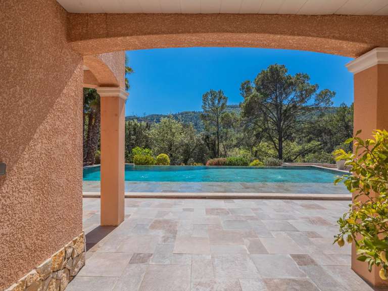 Maison Le Thoronet - 6 chambres - 235m²