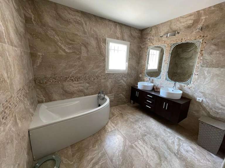 Maison Le Thoronet - 6 chambres - 235m²