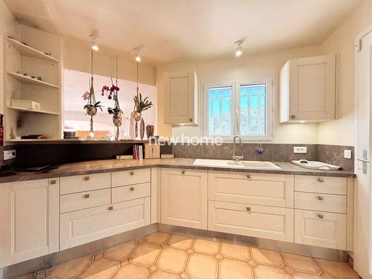 Maison Le Thoronet - 3 chambres - 168m²