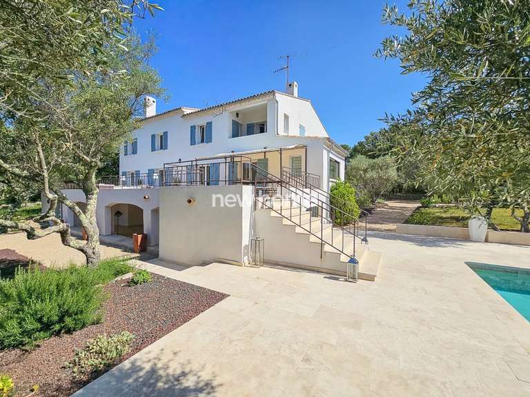 Maison Le Thoronet - 5 chambres - 309m²