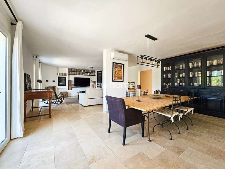 Maison Le Thoronet - 5 chambres - 309m²