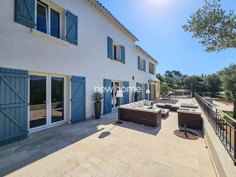 Maison Le Thoronet - 5 chambres - 309m²