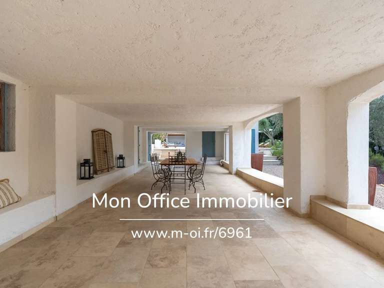 Maison Le Thoronet - 6 chambres - 300m²