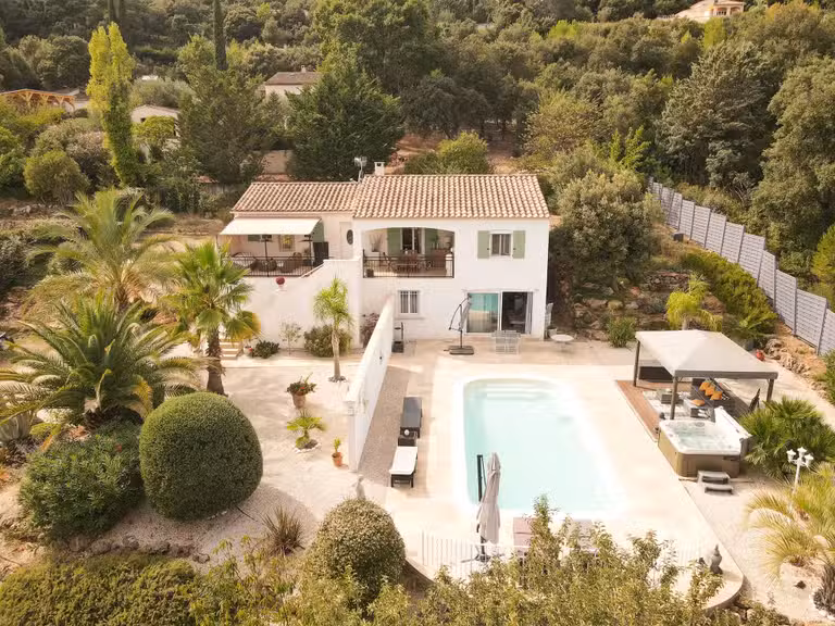 Maison Le Thoronet - 4 chambres - 180m²