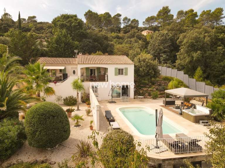 Maison Le Thoronet - 4 chambres - 180m²