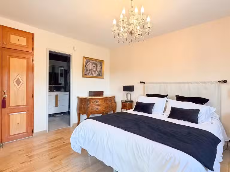 Maison Le Thoronet - 4 chambres - 180m²