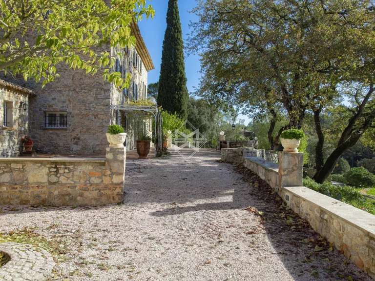 Property Le Thoronet - 4 bedrooms - 592m²