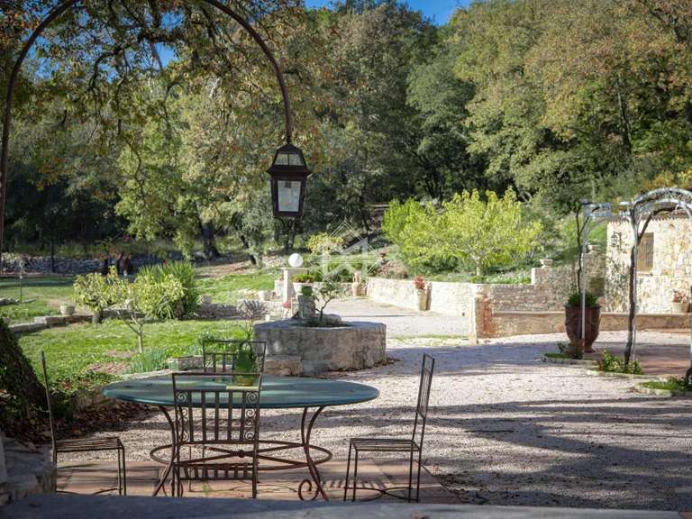 Property Le Thoronet - 4 bedrooms - 592m²