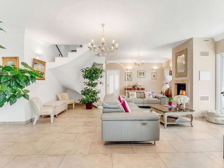 Propriété Le Thoronet - 6 chambres - 235m²