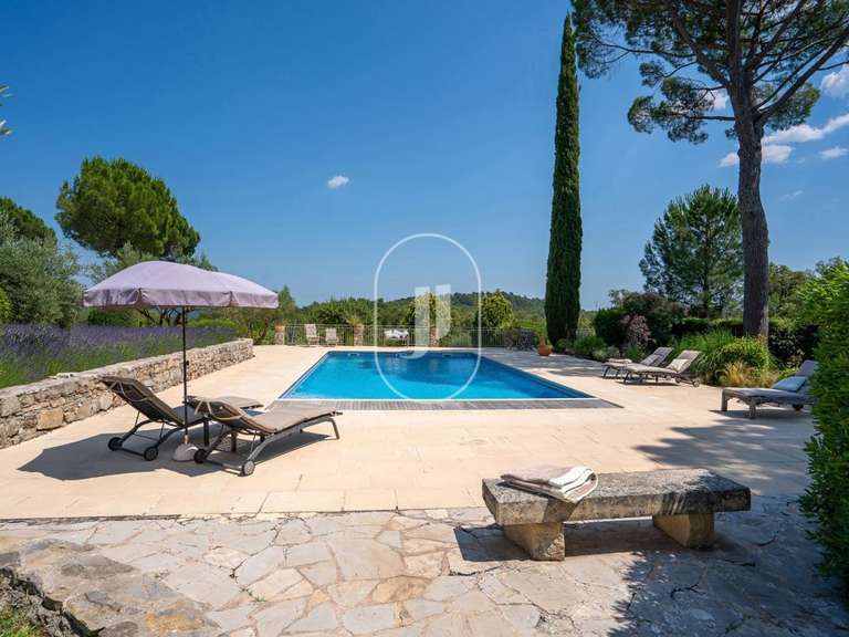 Propriété Le Thoronet - 5 chambres - 318m²