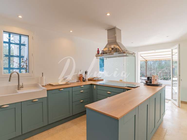 Villa Le Thoronet - 5 bedrooms - 300m²