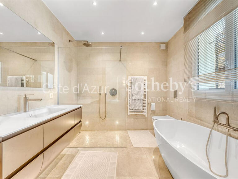 House Le Tignet - 5 bedrooms - 220m²
