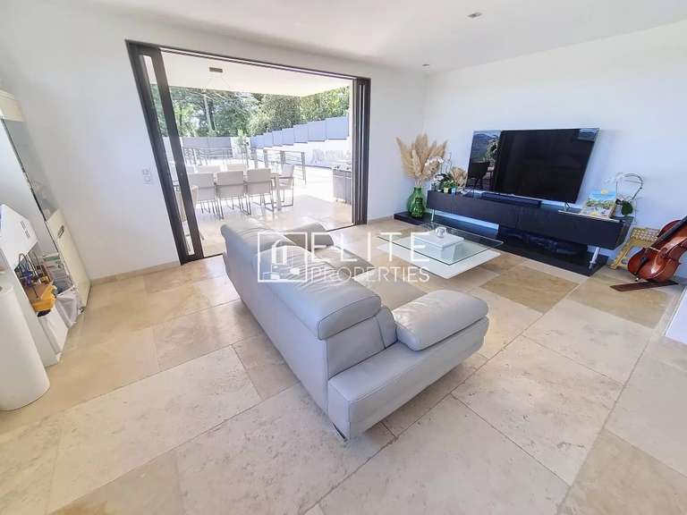 House Le Tignet - 3 bedrooms - 126m²