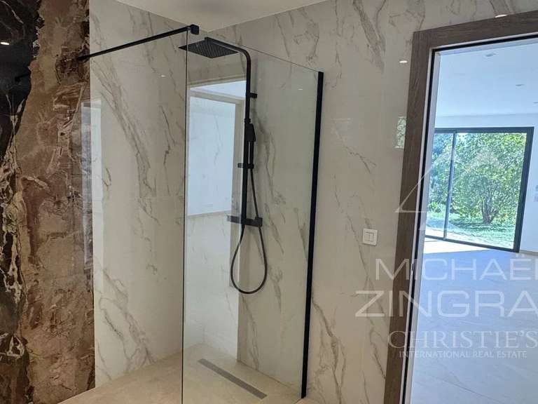 Maison Le Tignet - 4 chambres - 334m²