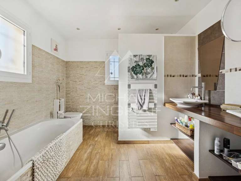 House Le Tignet - 4 bedrooms - 167m²