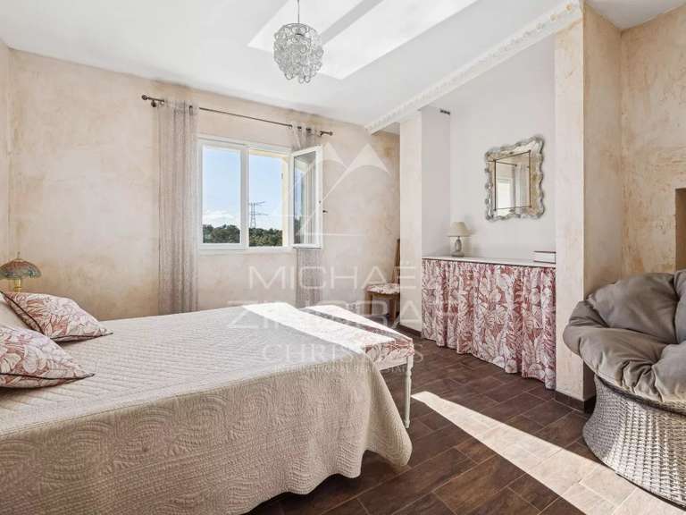 House Le Tignet - 4 bedrooms - 167m²