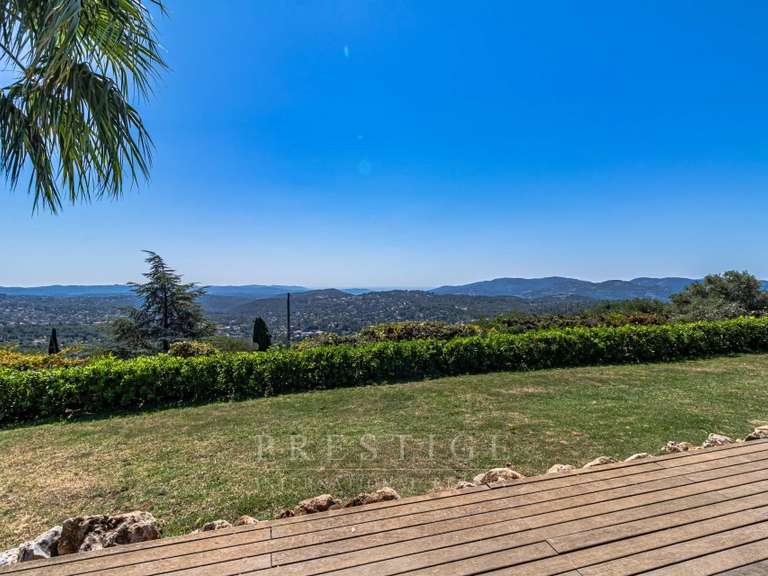 Maison Le Tignet - 4 chambres - 179m²