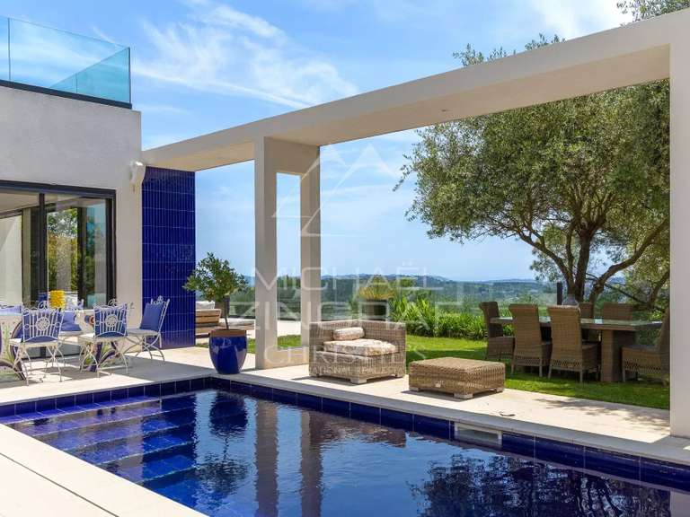 Maison Le Tignet - 4 chambres - 220m²