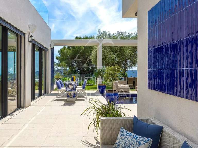 Maison Le Tignet - 4 chambres - 220m²