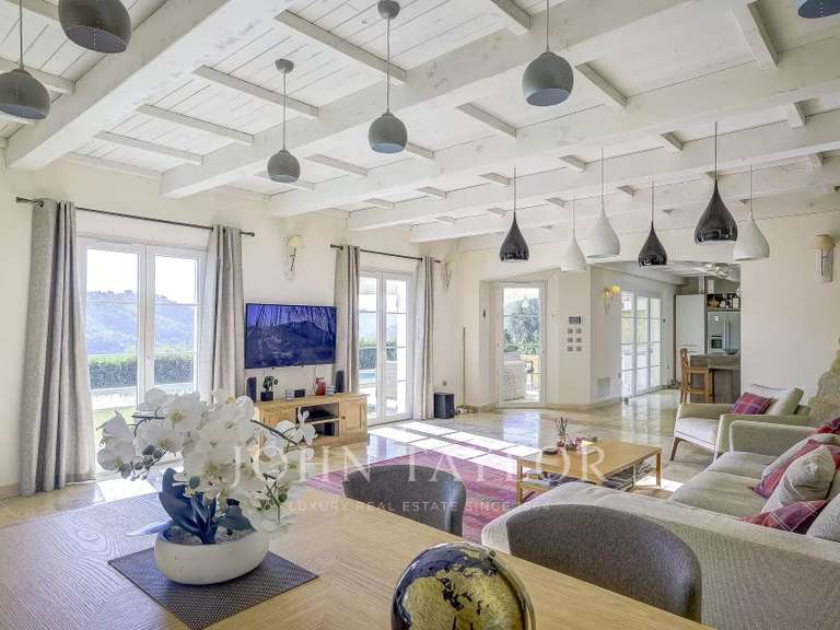 Maison Le Tignet - 3 chambres - 210m²